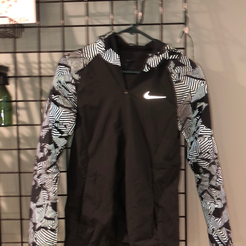 Nike reflective jacket
